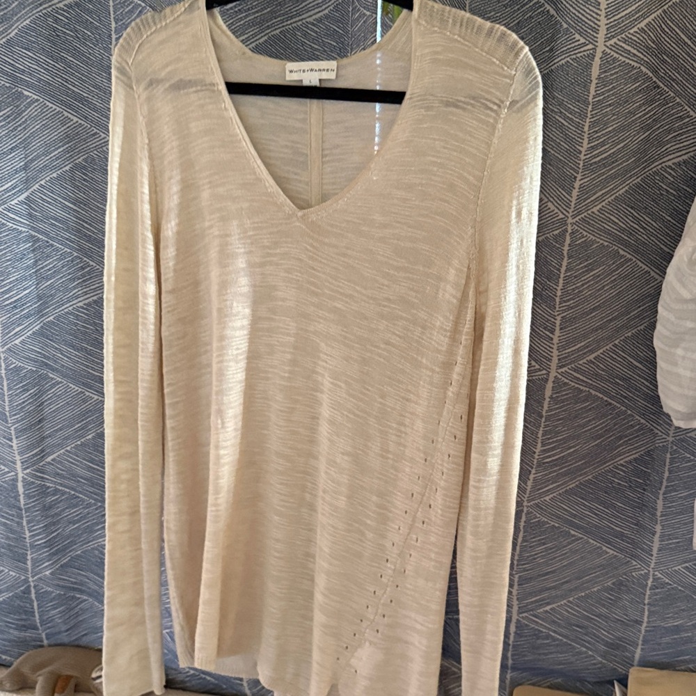 White+ Warren size large, cream color